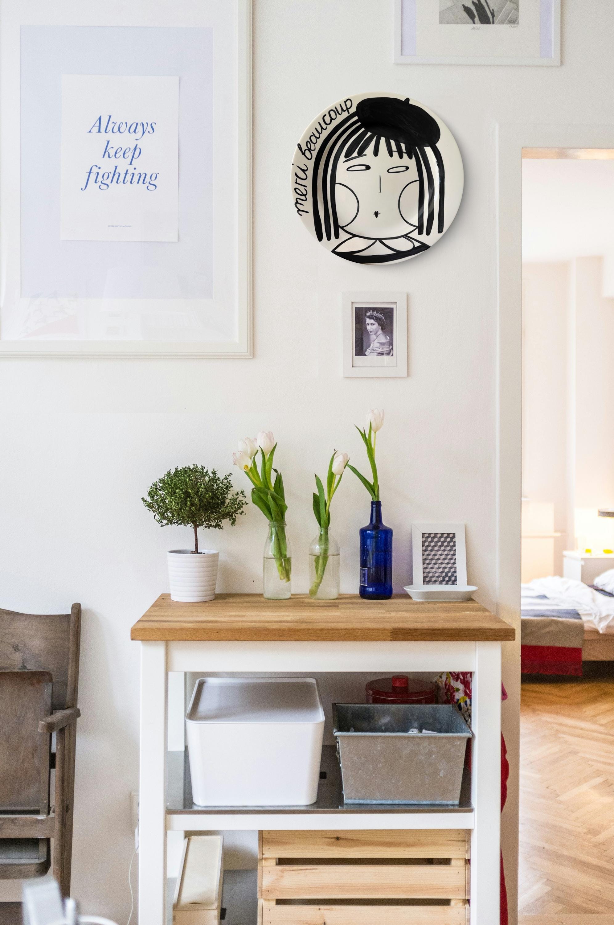 Arancia Plate | Hand painted Aesthetic Tableware, Illustrared Ceramic Wall Plate